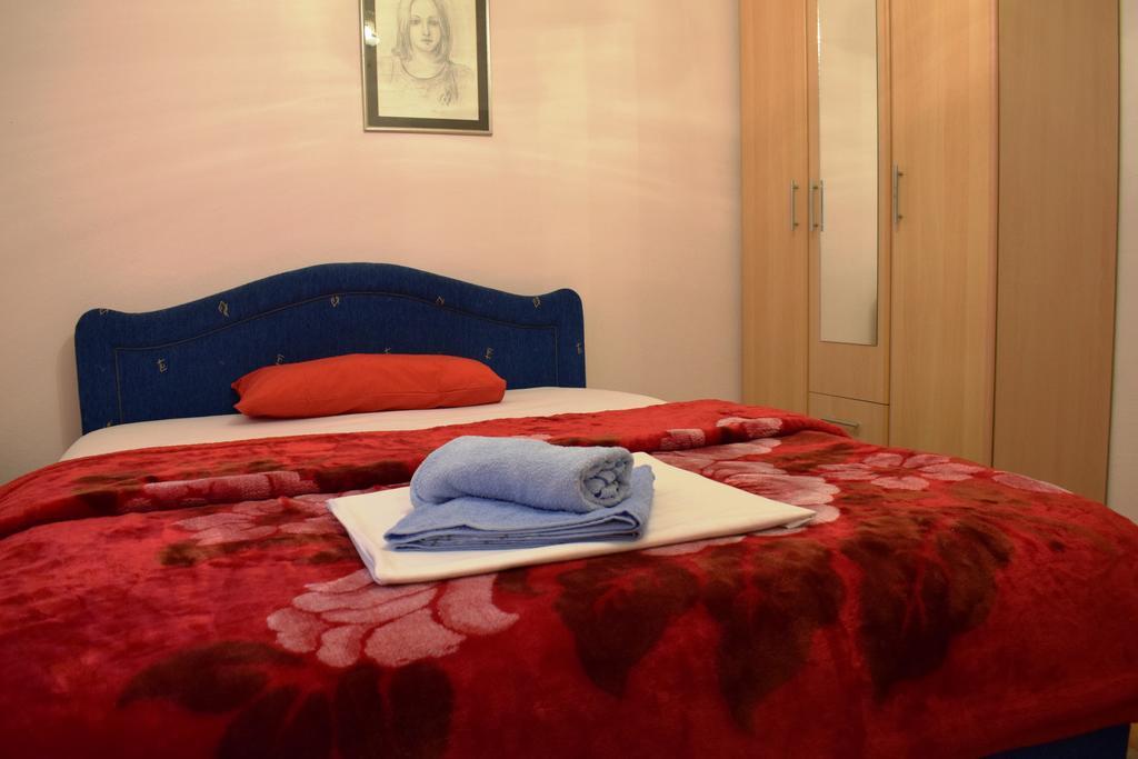 Bisha Apartments Улцинь Екстер'єр фото